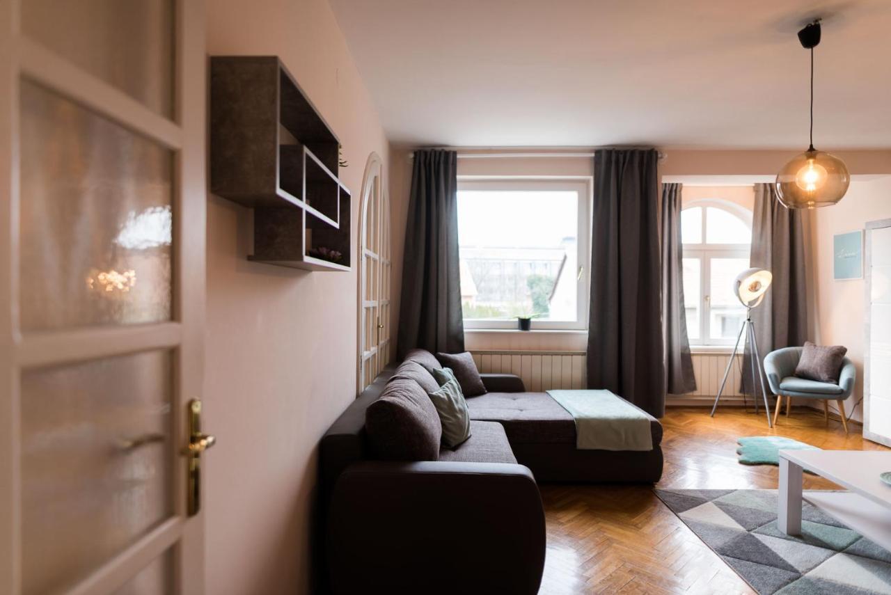 Szeged Gyoengye Apartment Екстериор снимка